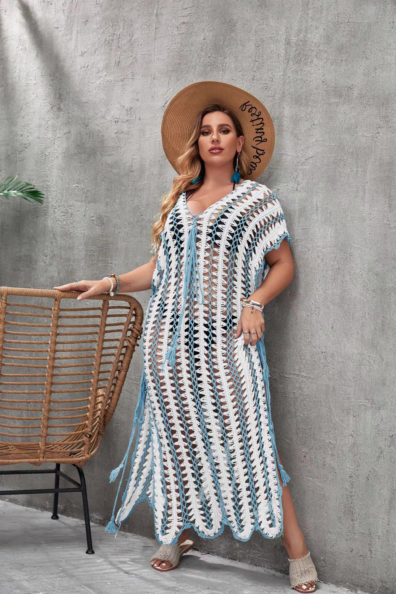 Plus size new beach long dress hand hook hollow-out sexy matching color sunscreen smock knitted bikini smock