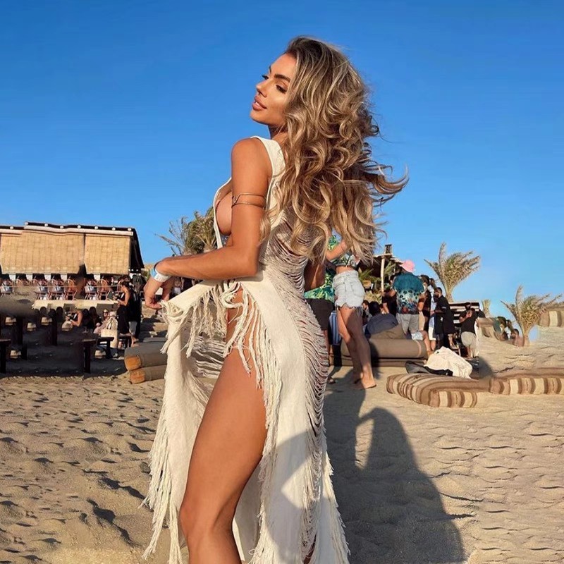 Knitted fringe irregular beach skirt swimsuit over a bikini smock skirt