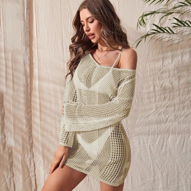 Hollowed-out backless holiday beach dress smock swimsuit over a knitted bikini smock