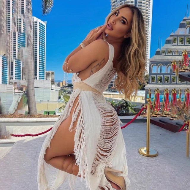 Knitted fringe irregular beach skirt swimsuit over a bikini smock skirt