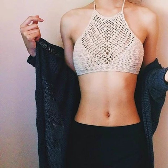 One piece hand hook bikini bikini sexy beach braided wrap chest halter bikini top