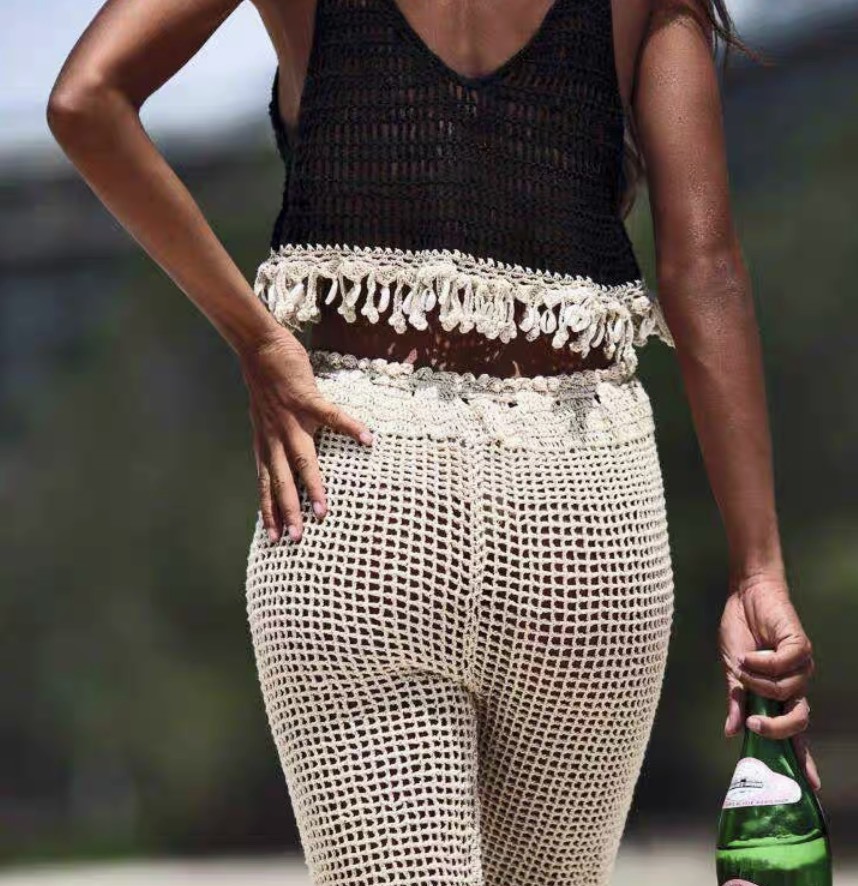 Sexy cutout hand hook knitted shell white vest bikini smock top