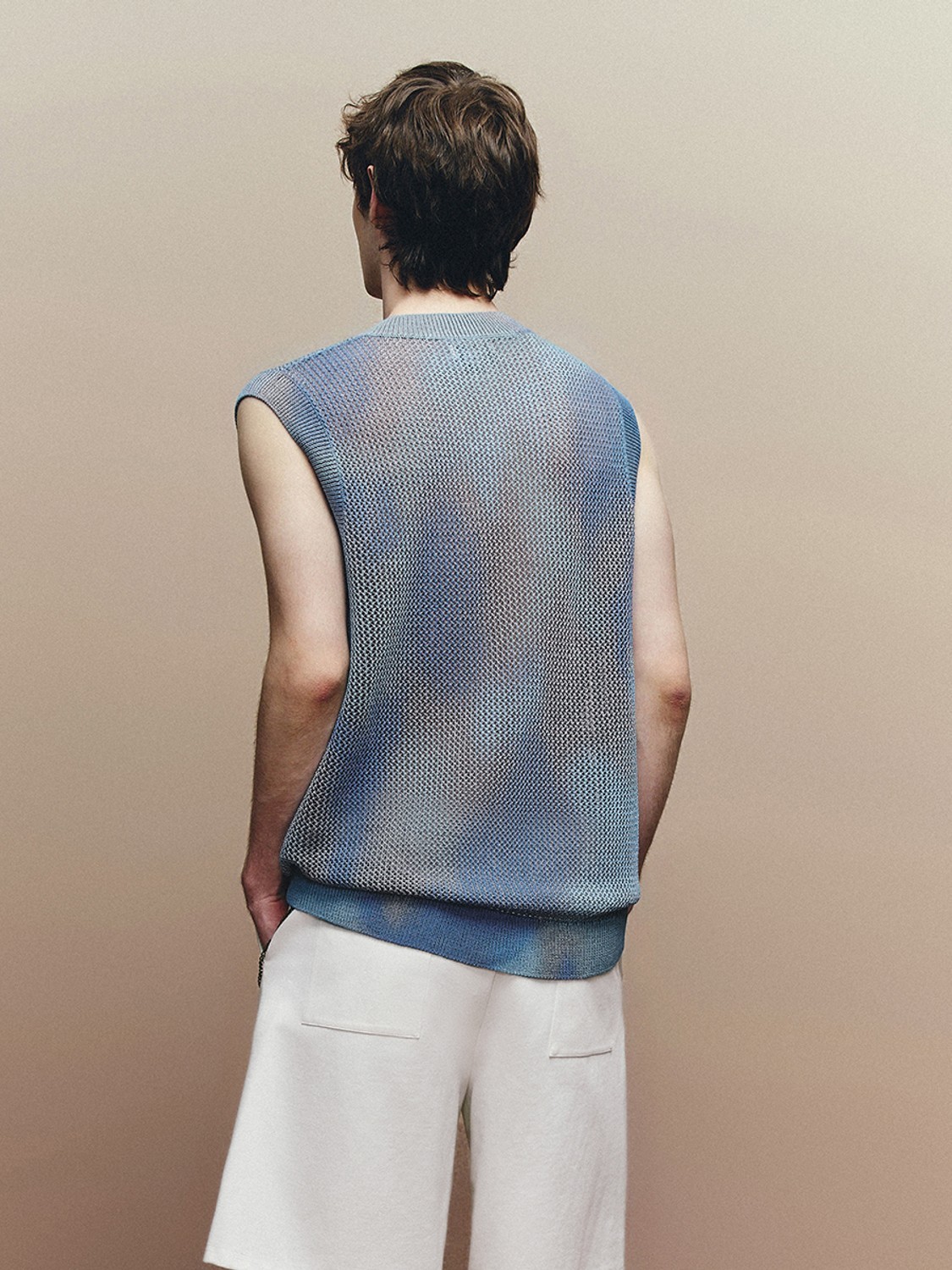 Men's contrasting knitted vest