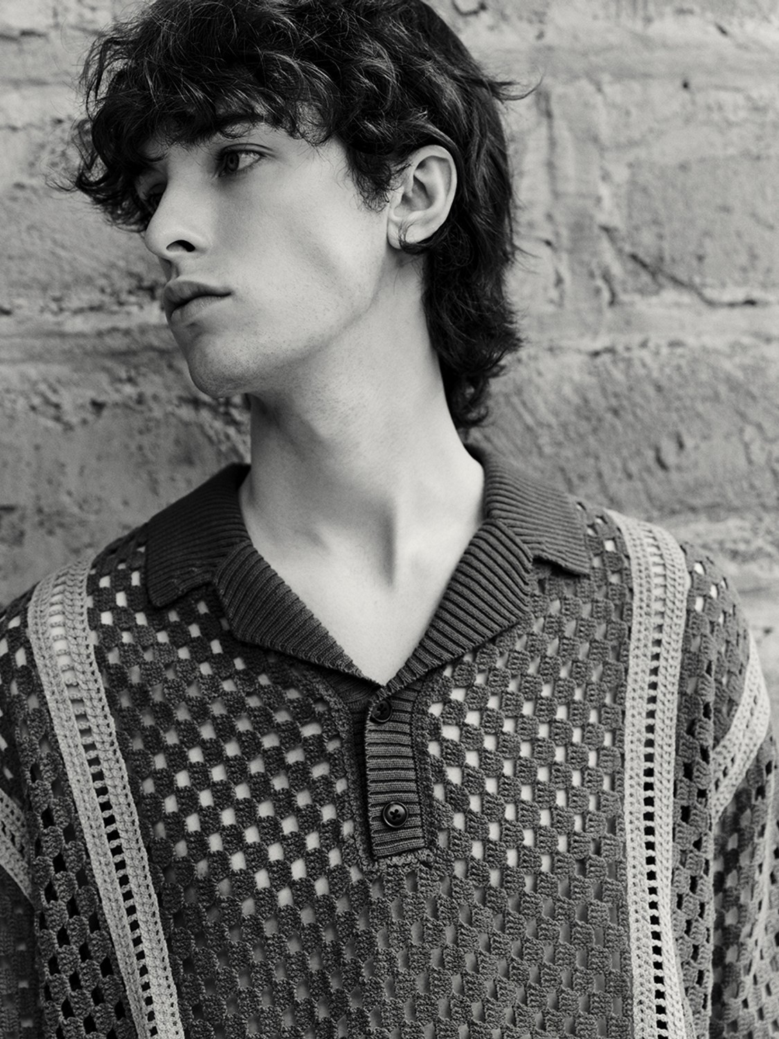 Men's hollow short sleeve sweater