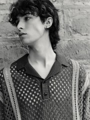 Men's hollow short sleeve sweater