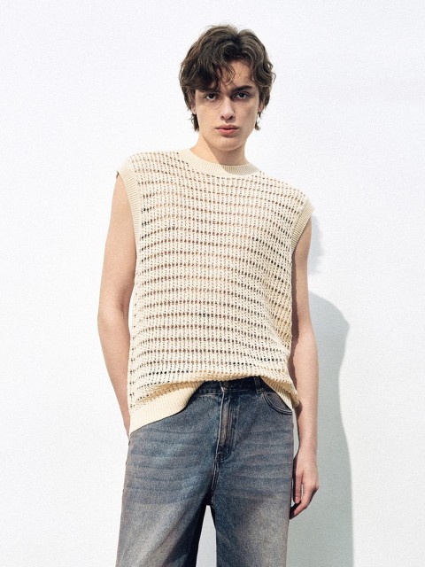 Men's hollow knit vest