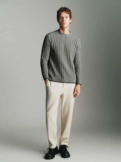 Men's crew neck sweater