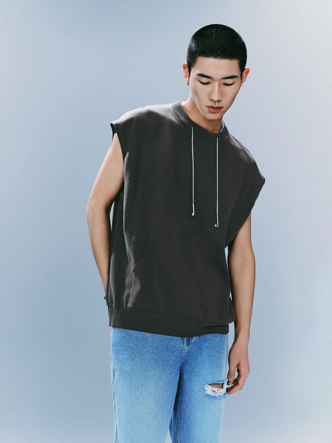 Men's sleeveless knit T-shirt