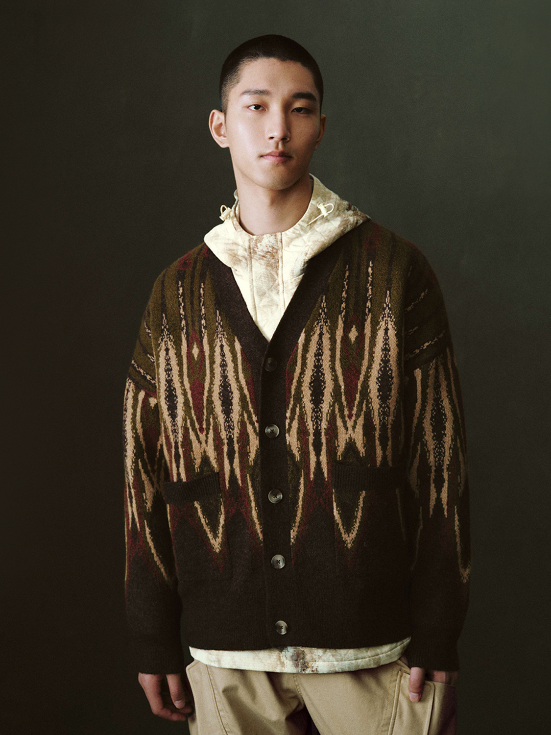 Men's jacquard knit cardigan