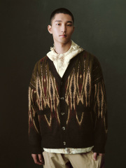 Men's jacquard knit cardigan