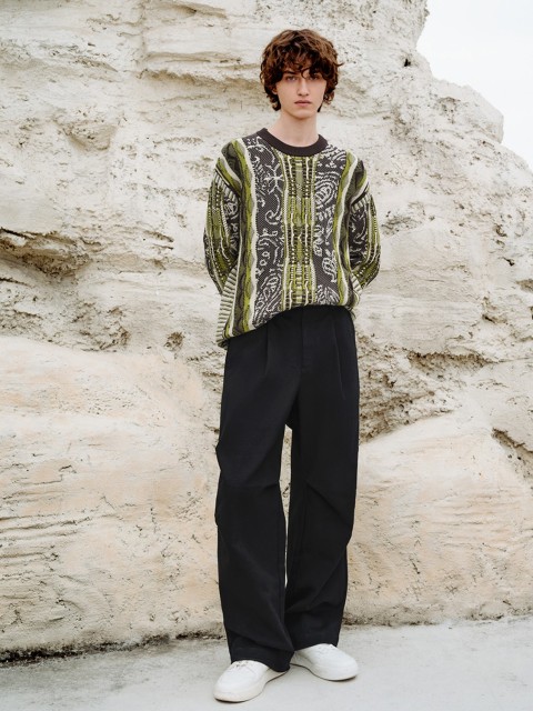 Men's contrasting knitwear