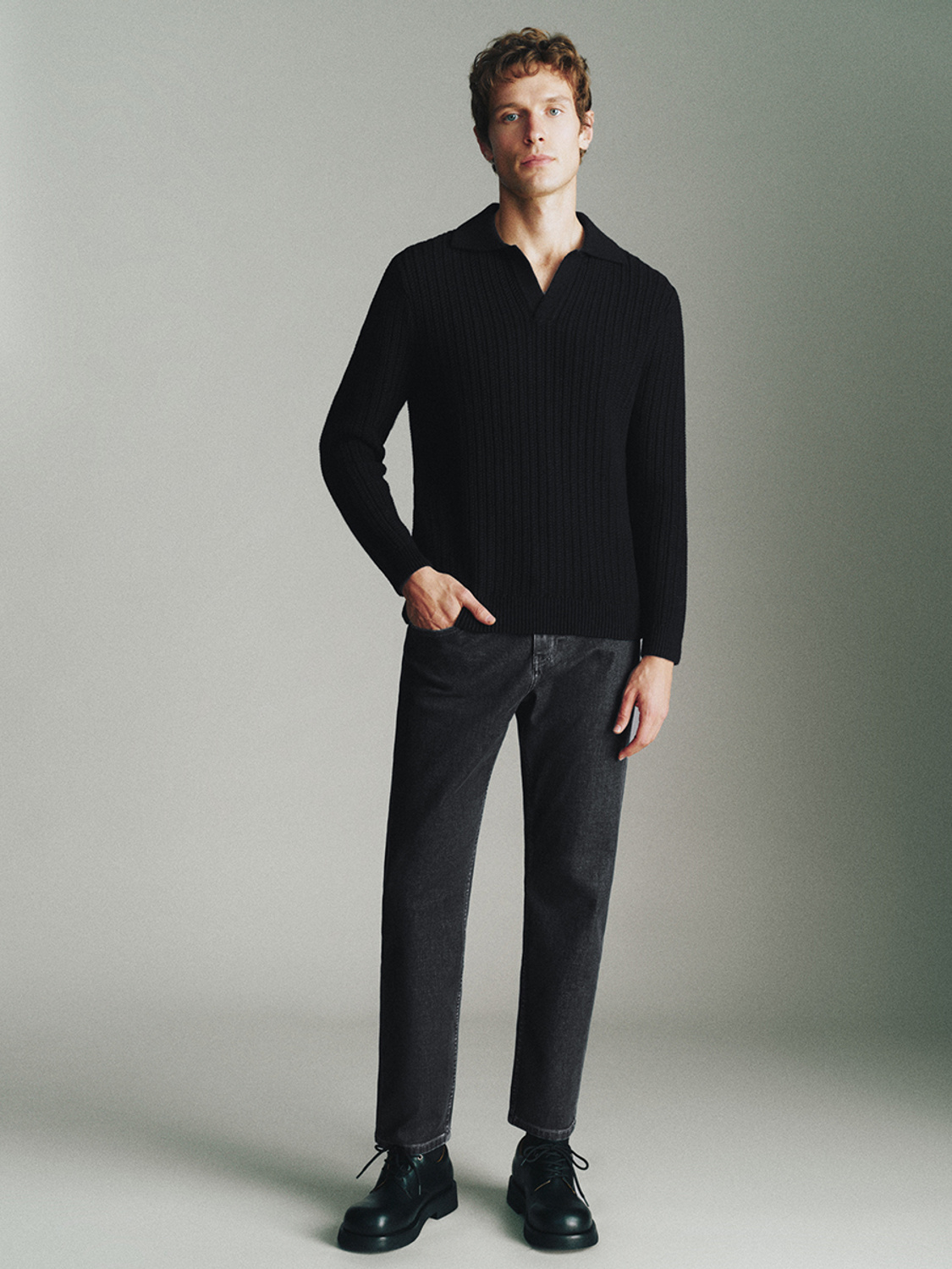 Men's lapel sweater