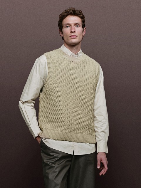 Men's knitted vest