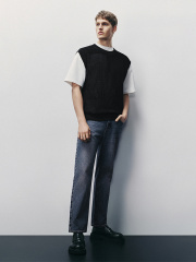 Men's knitted vest