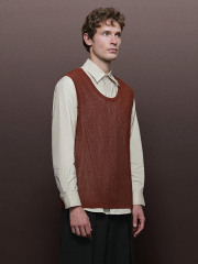Men's knitted vest