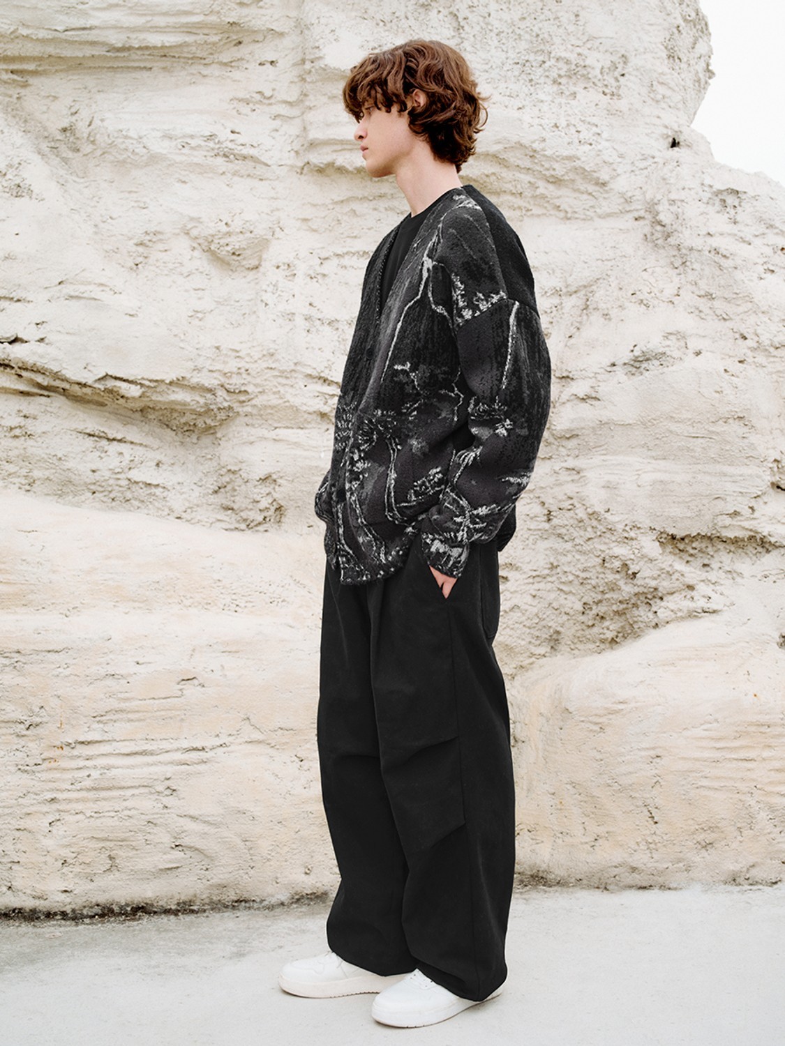 Men's jacquard knit cardigan