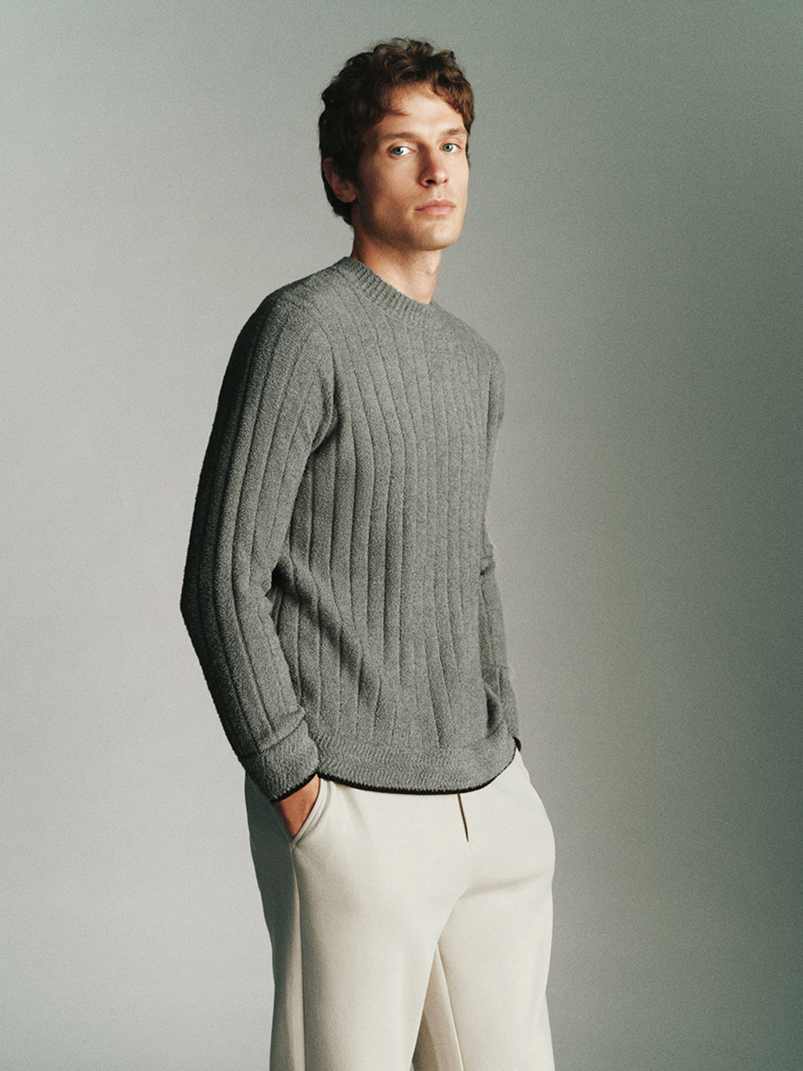 Men's crew neck sweater