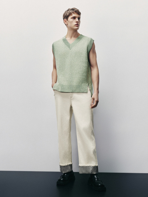 Men's knitted vest