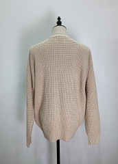 Crew-neck long sleeve knit