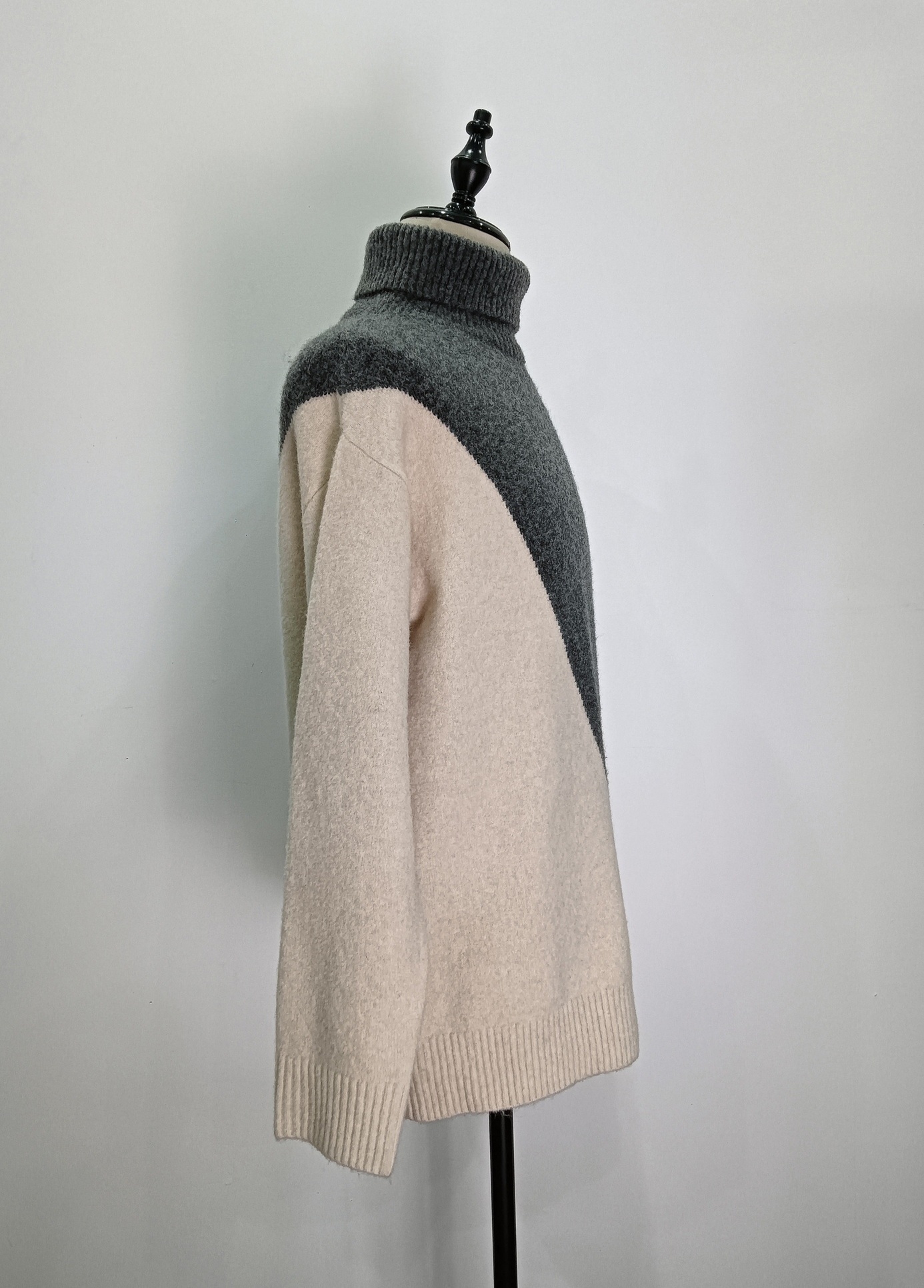 Men's long sleeve knitting