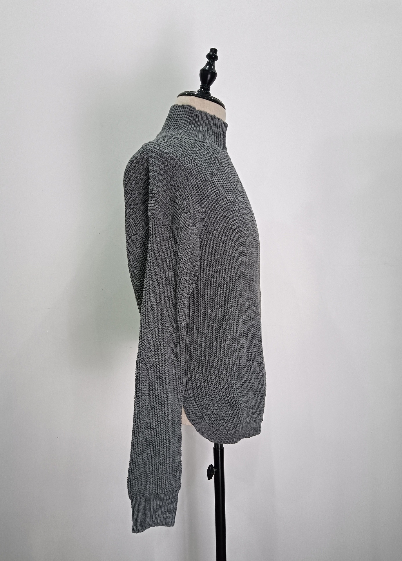 Men's long sleeve knitting
