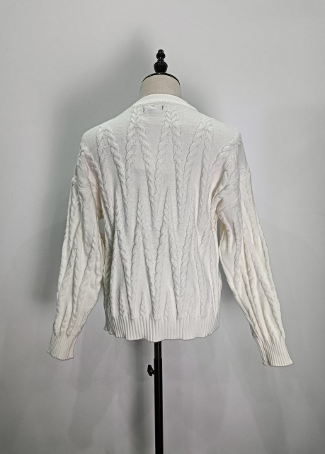 White jersey long sleeve