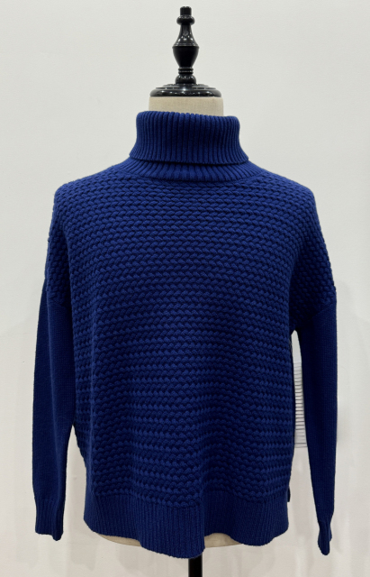 Dark blue long sleeve jersey