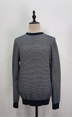Striped long sleeve knitting