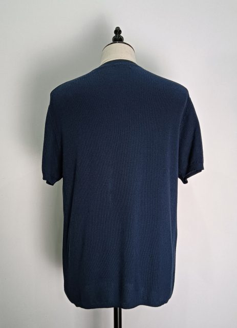 Dark blue short sleeve knit