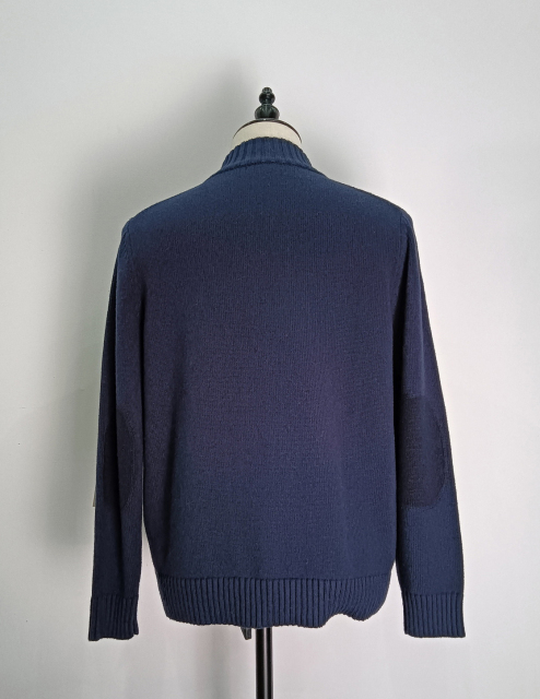 Zipper open chest long sleeve knit