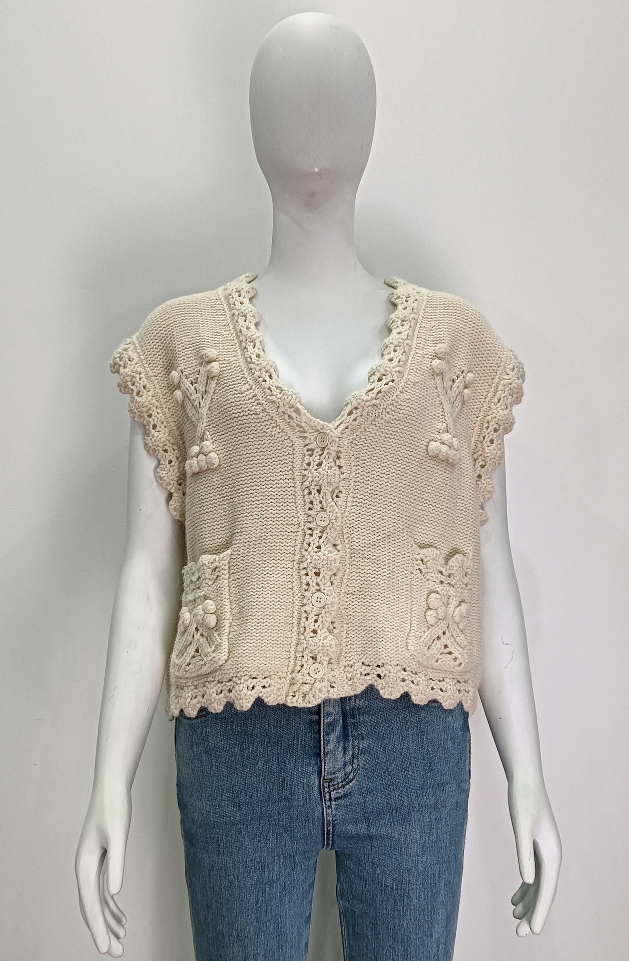 New tattoo ball long sleeve knit