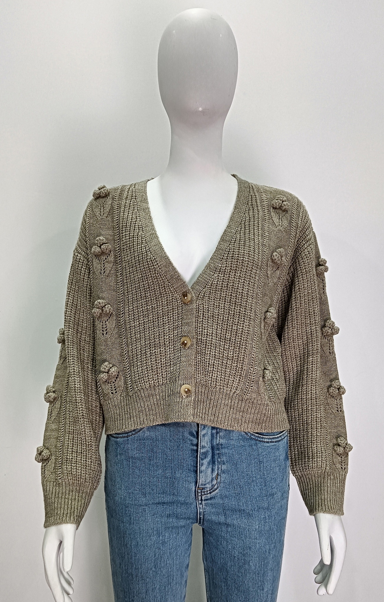 Long-sleeve knitting