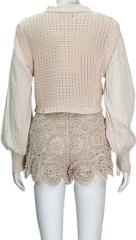 Crew-neck long-sleeved knit pullover
