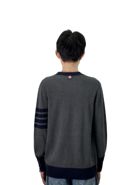V-neck long sleeve colorblock cardigan