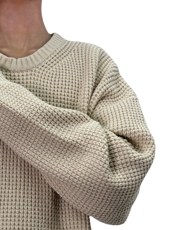 Solid color round neck long sleeve pullover sweater