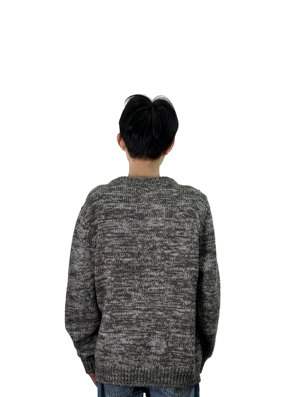 Crewneck knitted grey sweater