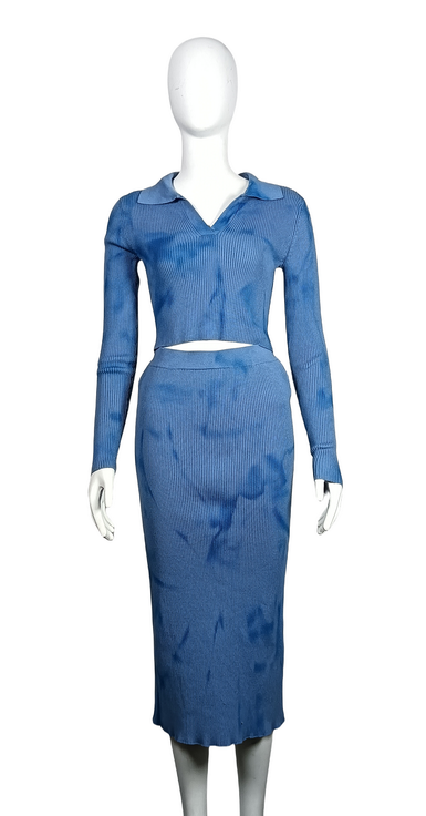 Gradient blue long-sleeved dress suit
