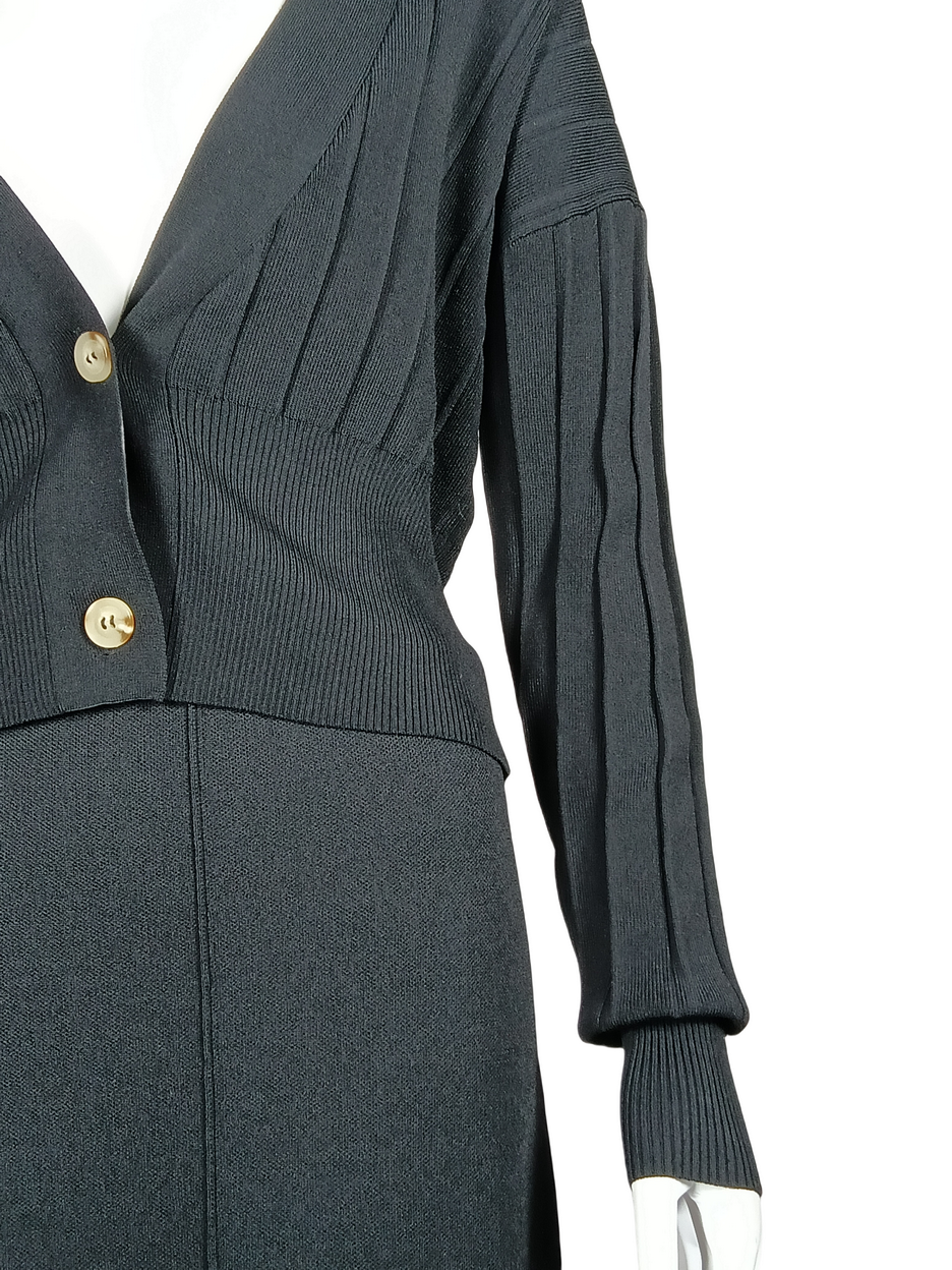 Deep V-neck black suit