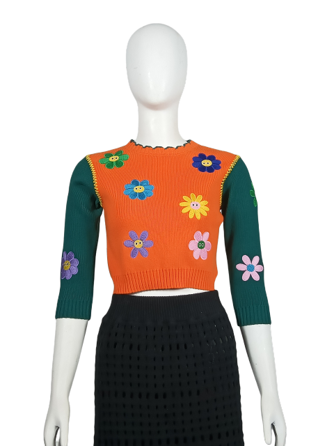 Cartoon style contrasting color sweater