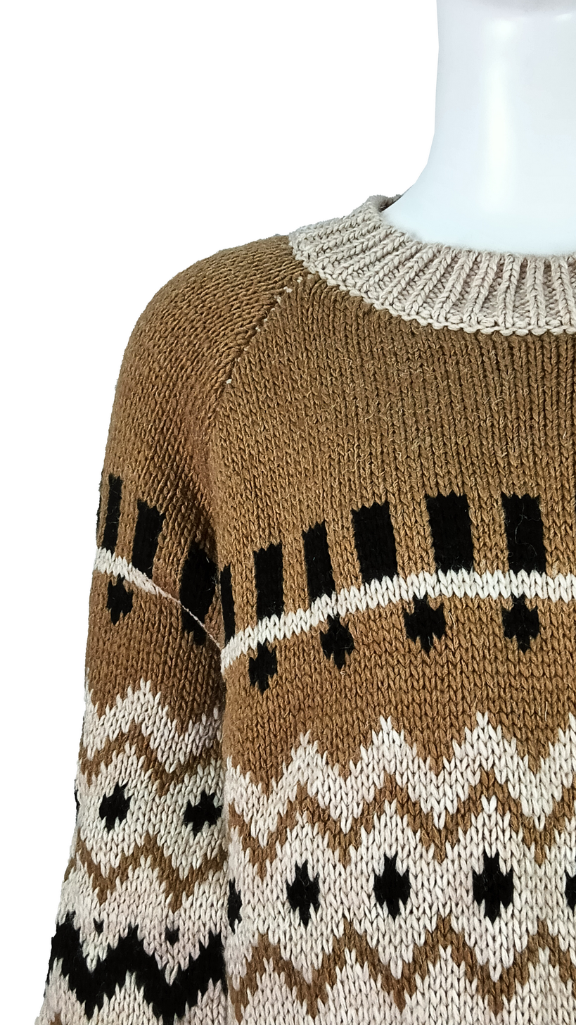 Women's Chunky Knit Sweater with Geometric Patterns