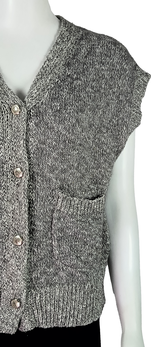 Wholesaler Women's Knitted Button-Down Sleeveless Cardigan Vest