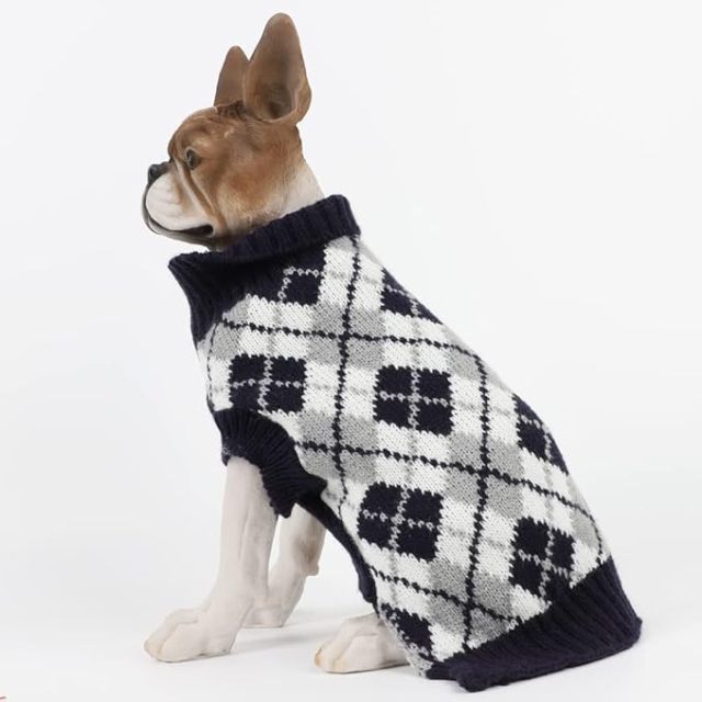 Stylish Black & White Argyle Dog Sweater with Skull Pattern
