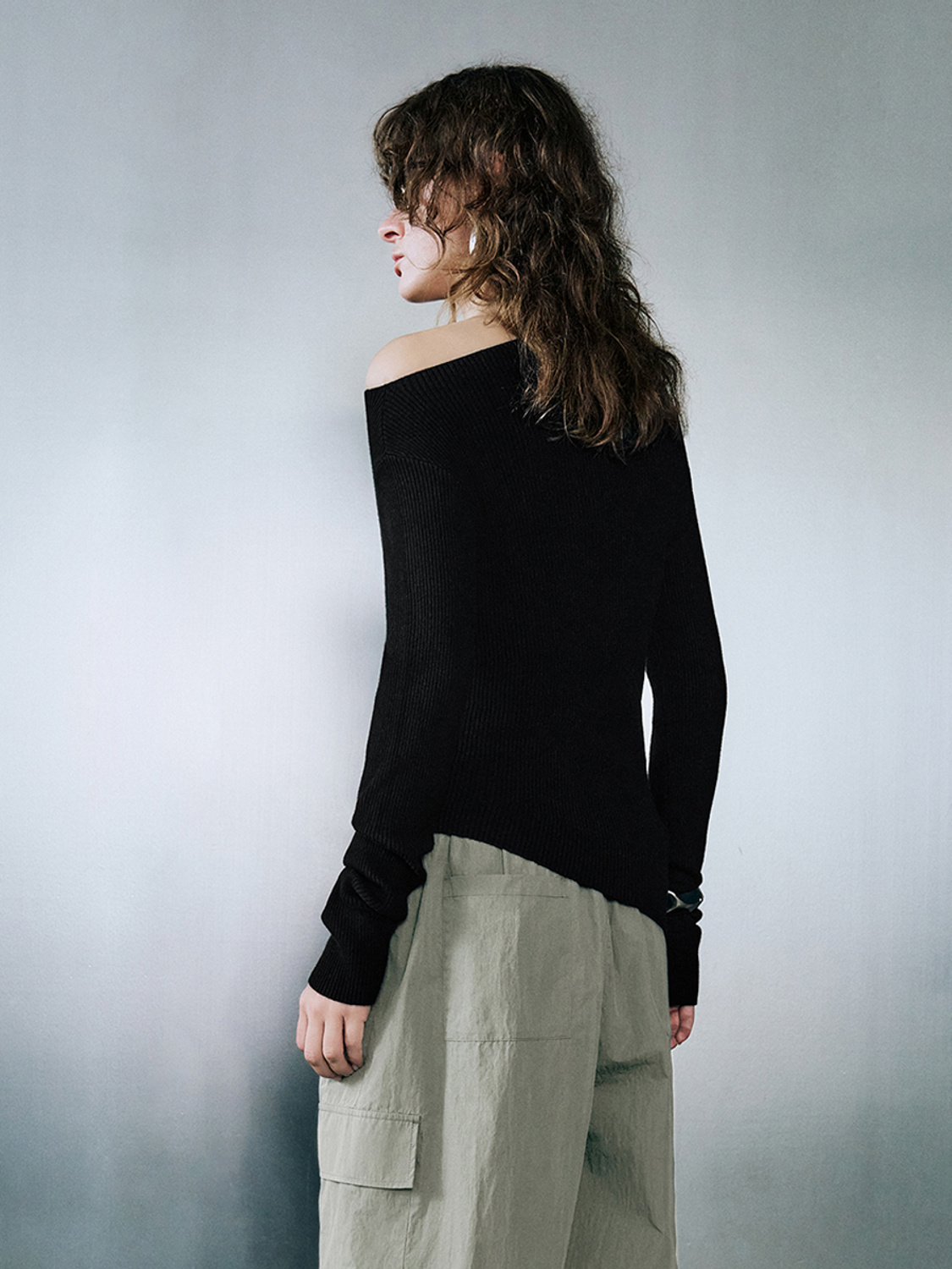 Factory Direct Off-the-Shoulder Ribbed Knit Top
