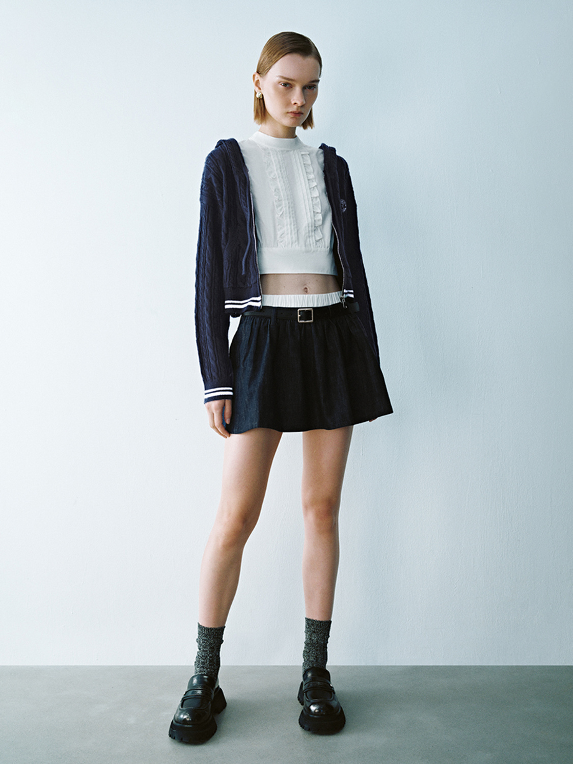Factory Cropped Cable Knit College Style Zip-Up Hoodie