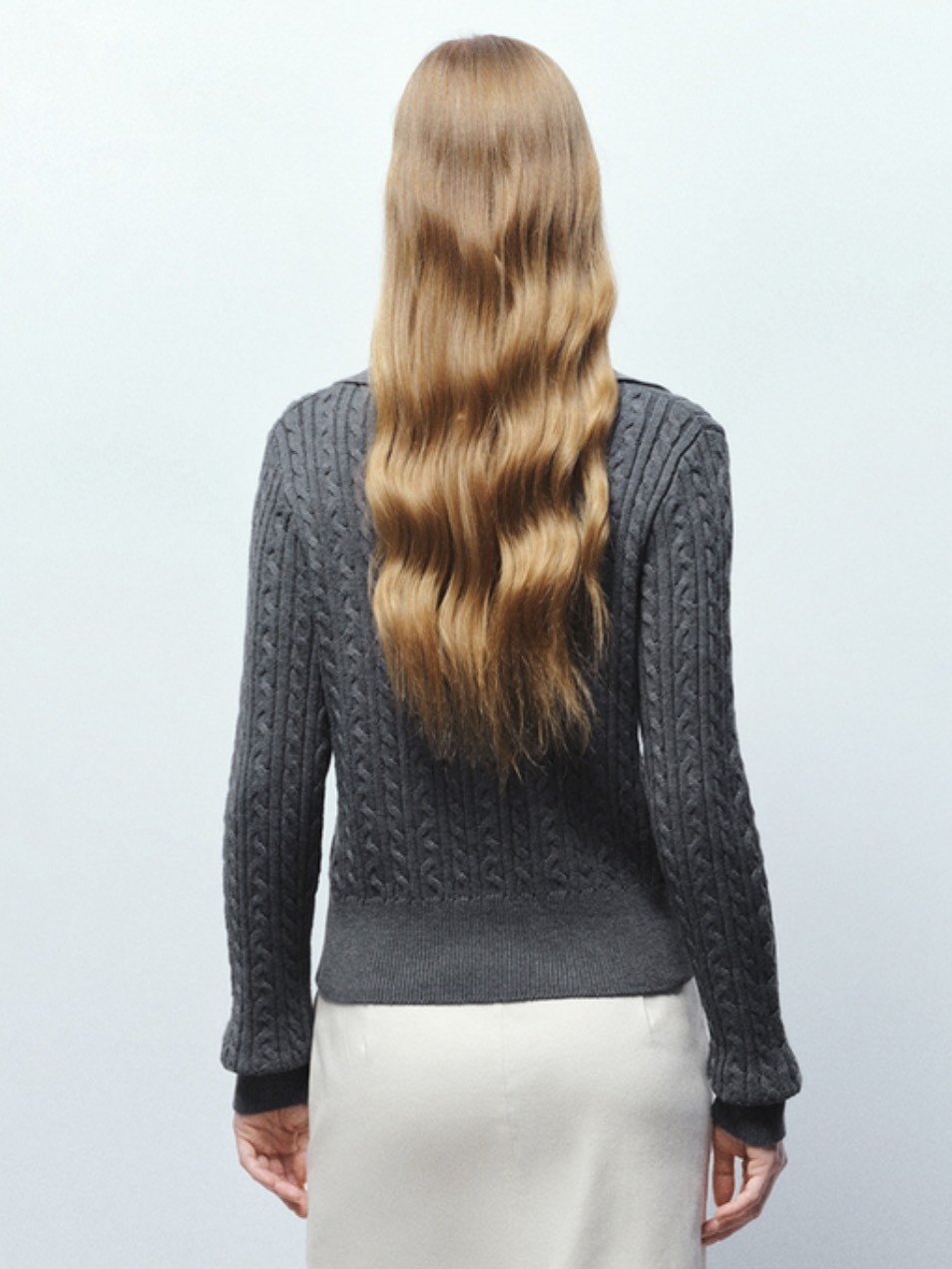 ODM Women's Cable-Knit Sweater with Contrasting Collar and Hem