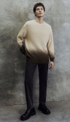 OEM Men’s Gradient Color-Block Bold Style with Modern Sophistication Sweater