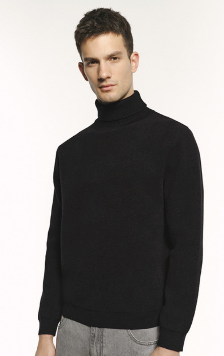 ODM Men’s Classic Black Effortless Elegance and Timeless Appeal Turtleneck Sweater