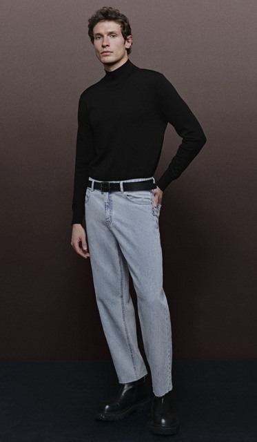 Customize Men’s Classic High-Neck  Sleek Sophisticated Timeless Black Sweater