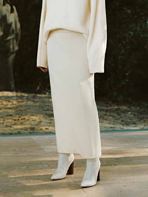 Factory Women's Ribbed Knit Sweater and Maxi Skirt Set in Cream