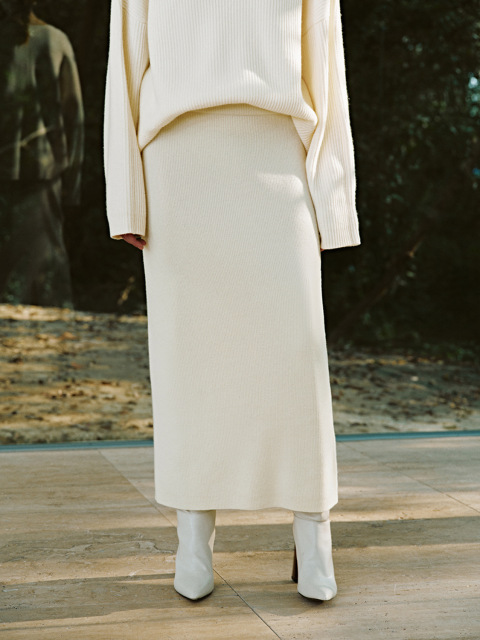 Factory Women's Ribbed Knit Sweater and Maxi Skirt Set in Cream